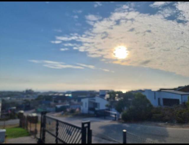 3 BEDROOM APARTMENT FOR SALE IN ISLAND VIEW